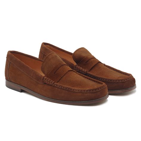 Mocassins en cuir et daim pour homme .